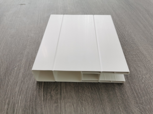 Moldeados ignífugos blancos del PVC ISO9001 para el ajuste de la puerta